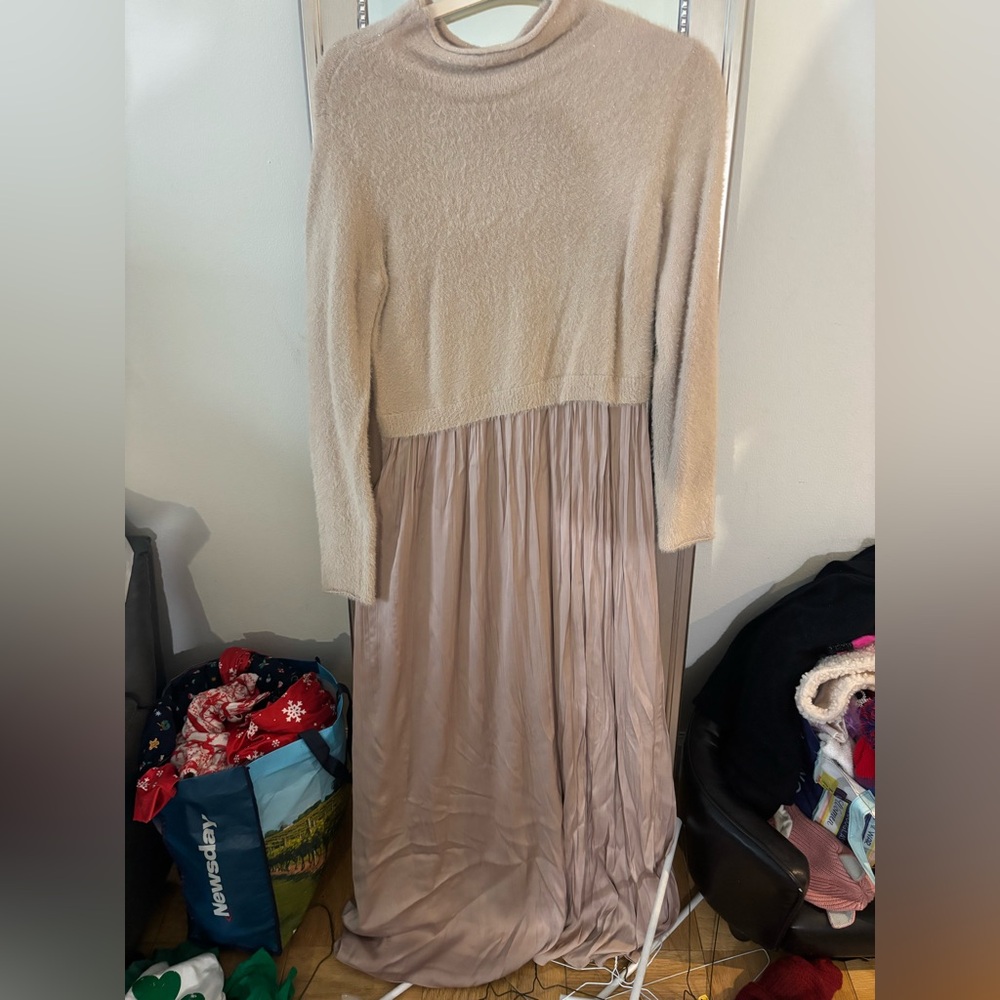 Twofer Sweater Dress - Picture 7 of 8